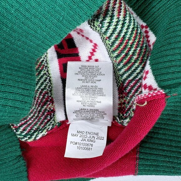 Star Wars Baby Yoda Red Green Christmas Sweater 4T - Picture 6 of 6